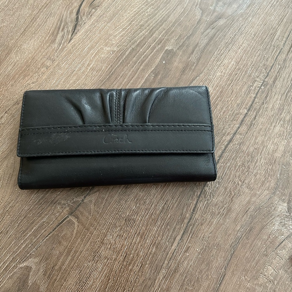 Coach EUC Black Leather Clutch